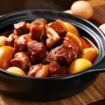 Fragrant Braised Pork in Rock Pot